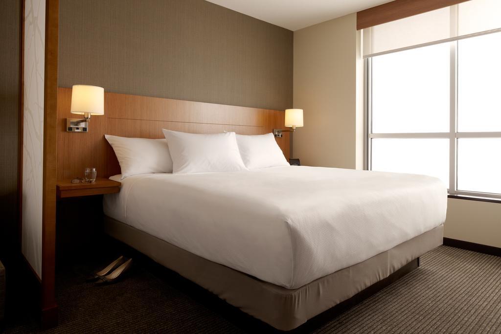 Отель Hyatt Place Columbus/Osu Экстерьер фото